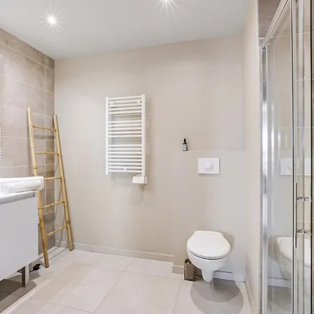 Elegant Apartman